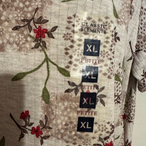 NWT Floral Beige/Sage Print Casual Top XLARGE/PETITE #Q - Picture 5 of 10